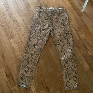 FRAME Leopard print jeans size 28